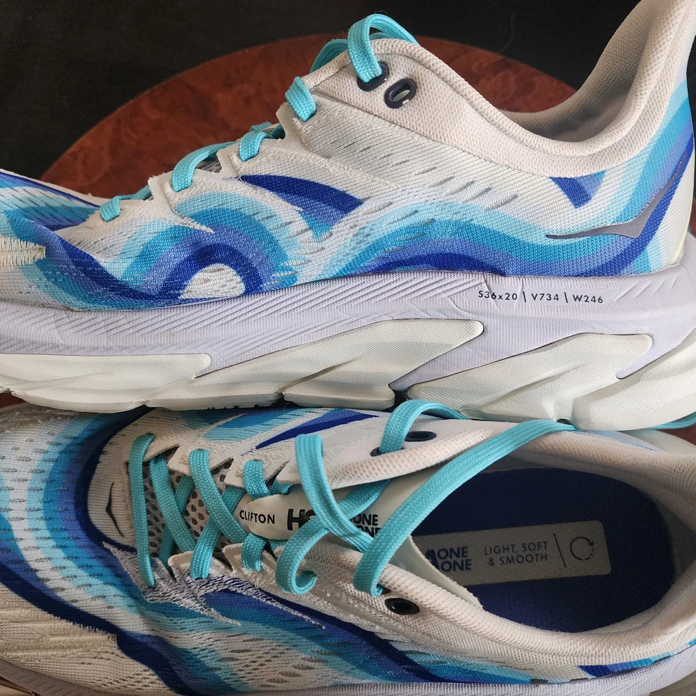 Women's Clifton Edge Geometric Hoka Blue and White Sneakers with Cushioned Sole - Picture 3 of 5